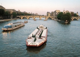 Decouverte de Paris en vedette